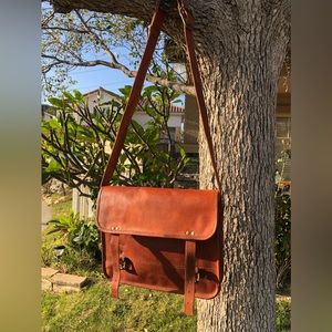 Leather Briefcase for Men and Women 13 inch Handmade Leather Messenger Bag